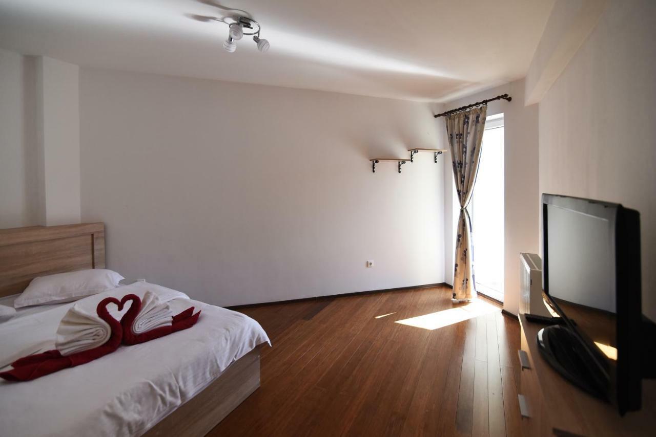 Avantgarden 57 Appartement Braşov Buitenkant foto